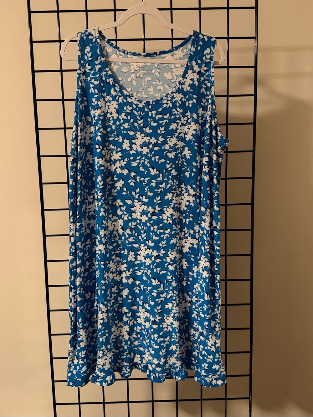 Draper James Blue and White Sleeveless Floral Dress